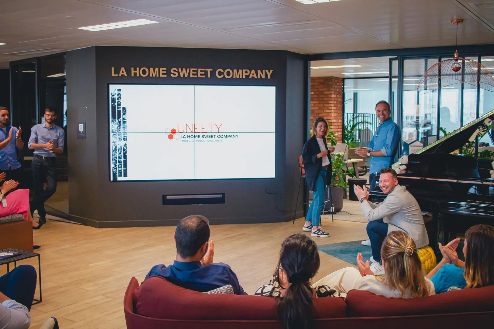 Lancement de UNEETY, photo 2