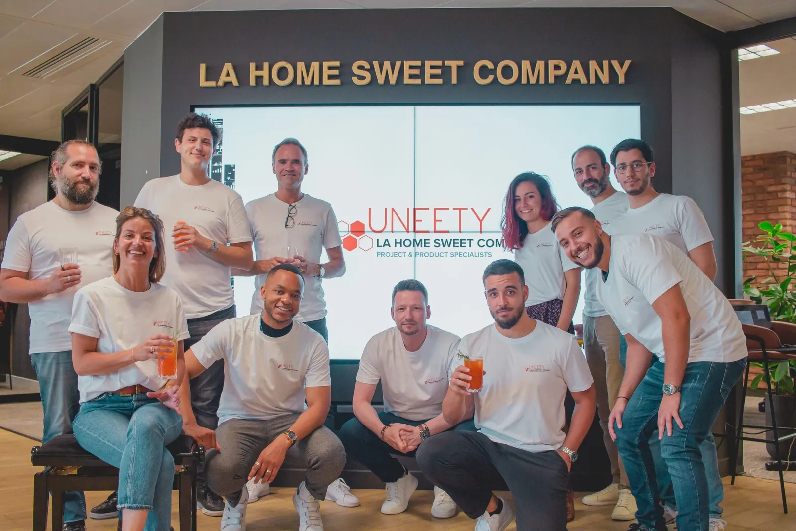 Lancement de UNEETY, photo 1